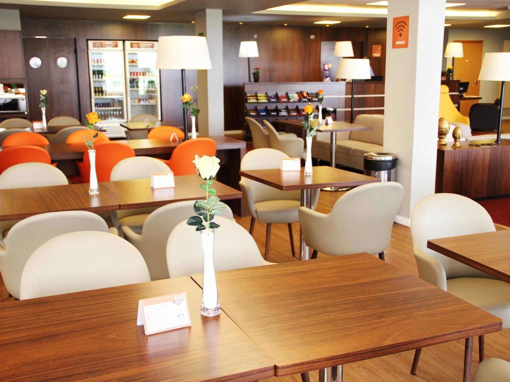 Hotel 10 Itajai/Navegantes Ngoại thất bức ảnh
