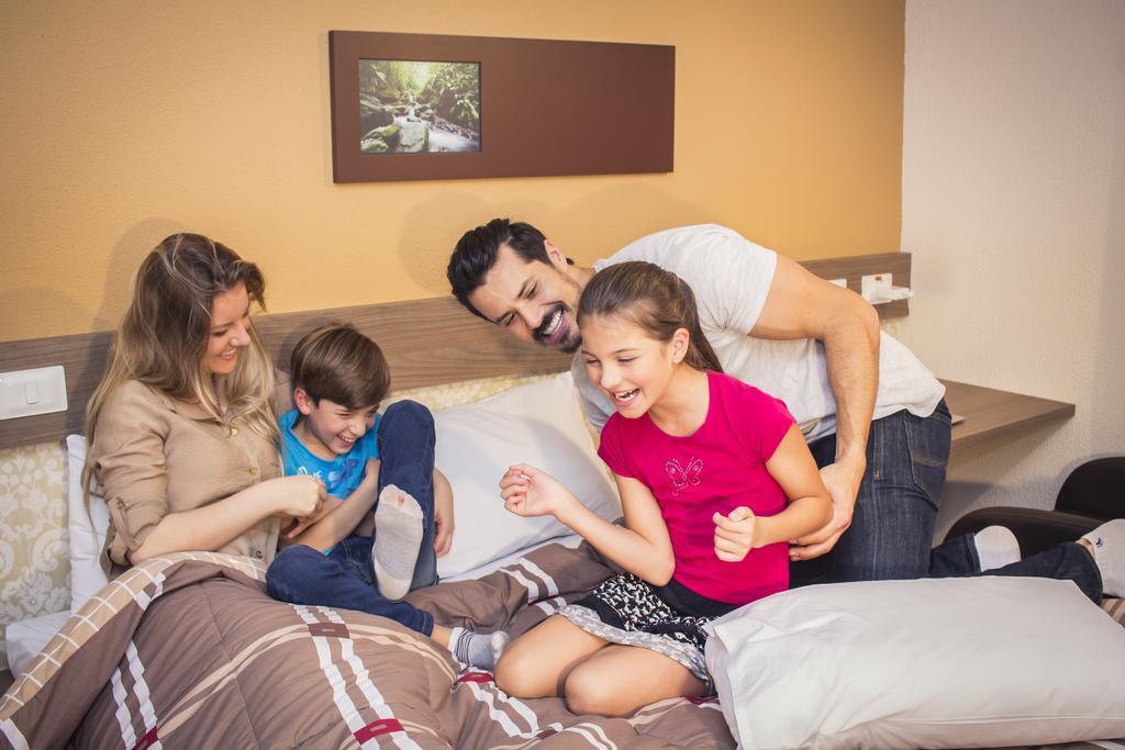 Hotel 10 Itajai/Navegantes Ngoại thất bức ảnh